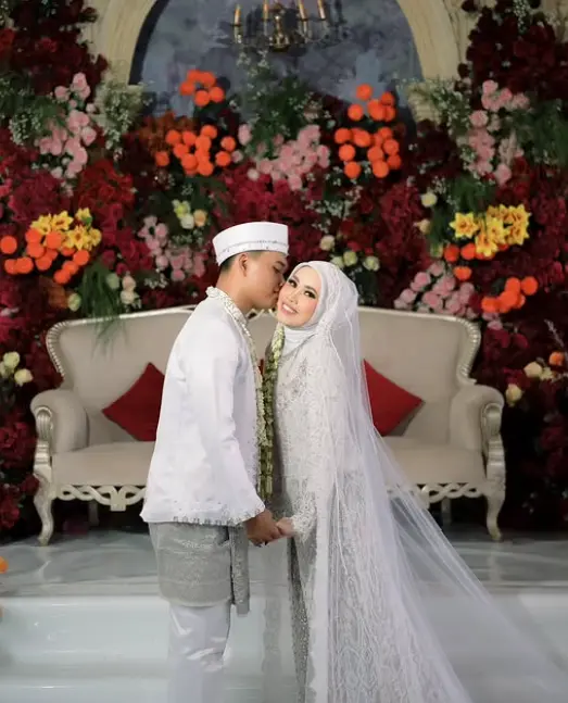 layanan rias pengantin islami